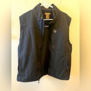 NWOT Men’s Ariat Vest XL